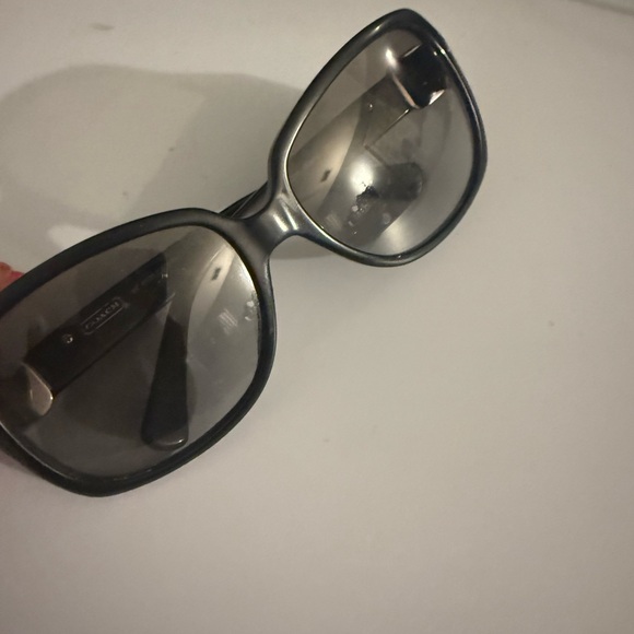 Coach sunglasses black.. - Picture 1 of 7